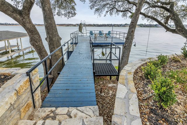 217 Casas Del Sur Street, Granbury, TX 76049