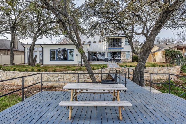 217 Casas Del Sur Street, Granbury, TX 76049
