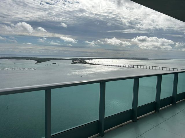 1331 Brickell Bay Dr 4107, Miami, FL 33131