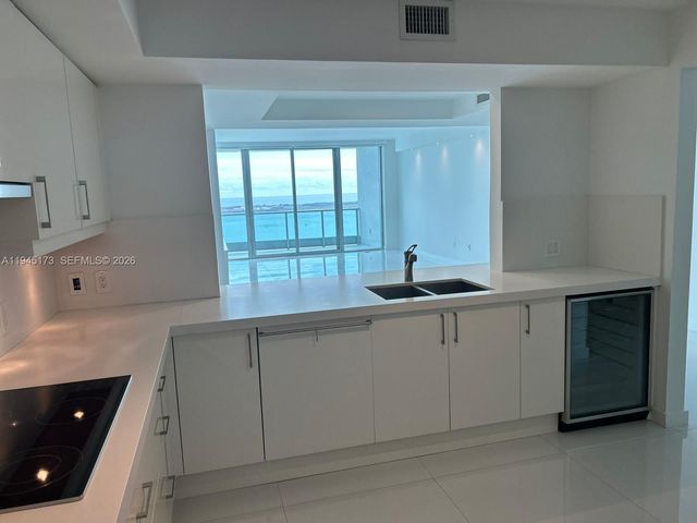 1331 Brickell Bay Dr 4107, Miami, FL 33131