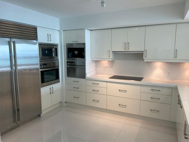 1331 Brickell Bay Dr 4107, Miami, FL 33131