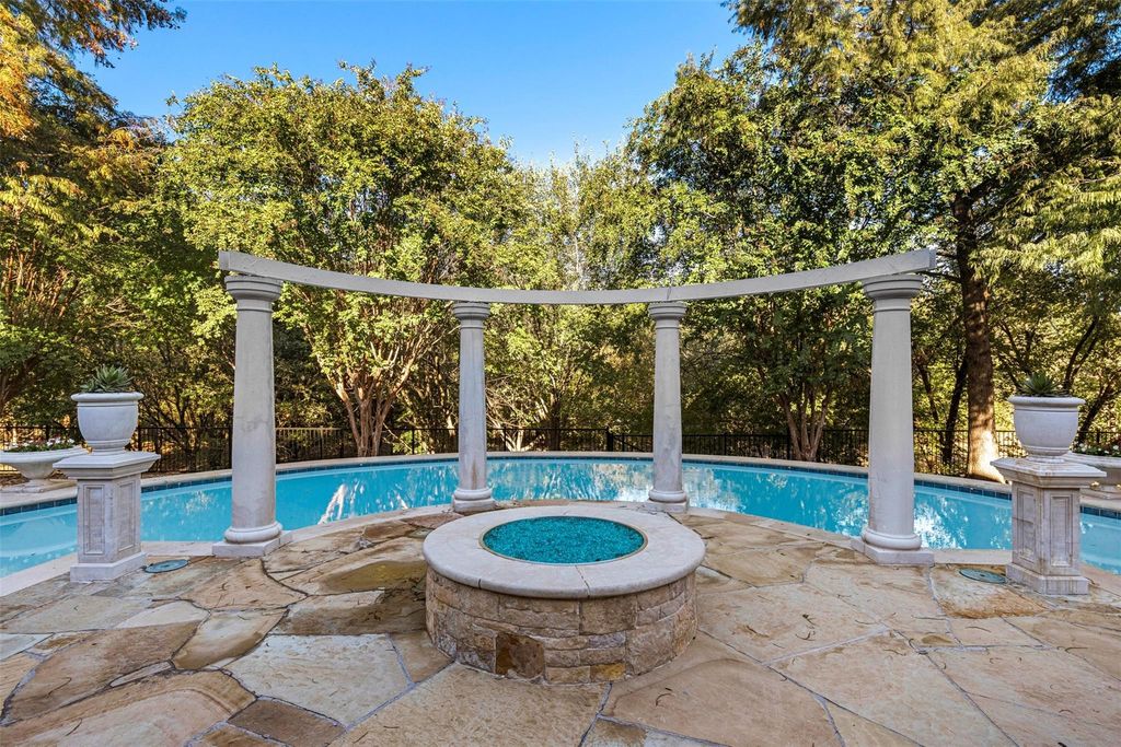 7510 Covewood Drive, Garland, TX 75044