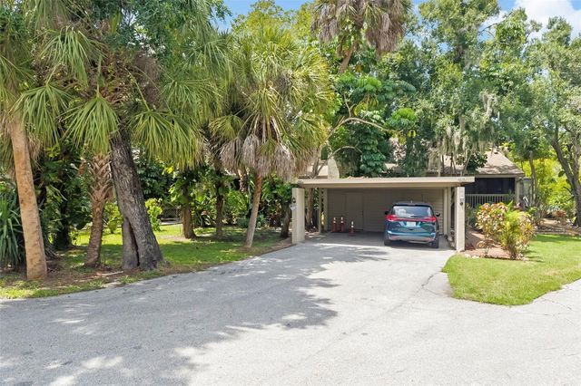 5182 LANCEWOOD DRIVE 14, Sarasota, FL 34232