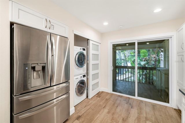 5182 LANCEWOOD DRIVE 14, Sarasota, FL 34232