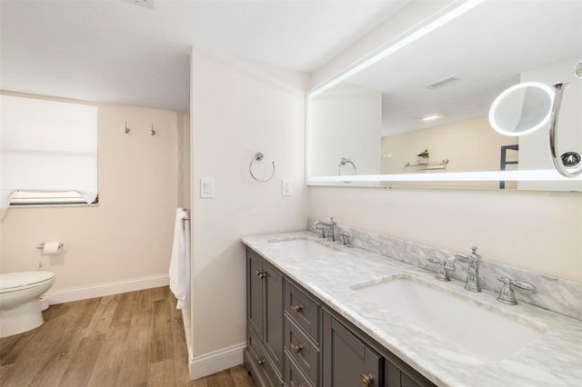 5182 LANCEWOOD DRIVE 14, Sarasota, FL 34232