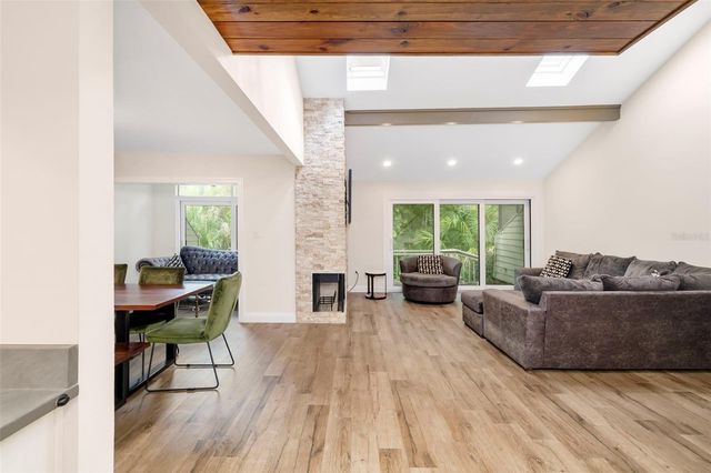 5182 LANCEWOOD DRIVE 14, Sarasota, FL 34232