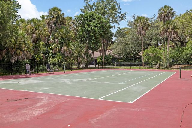 5182 LANCEWOOD DRIVE 14, Sarasota, FL 34232