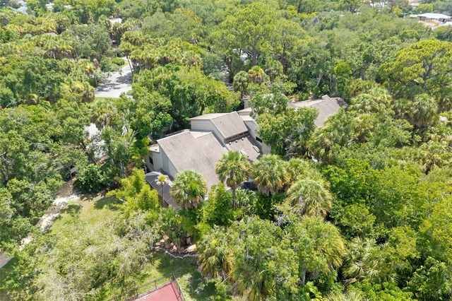 5182 LANCEWOOD DRIVE 14, Sarasota, FL 34232