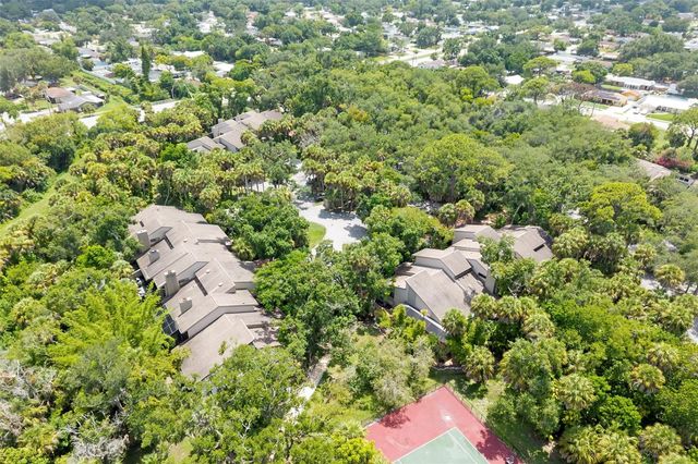 5182 LANCEWOOD DRIVE 14, Sarasota, FL 34232