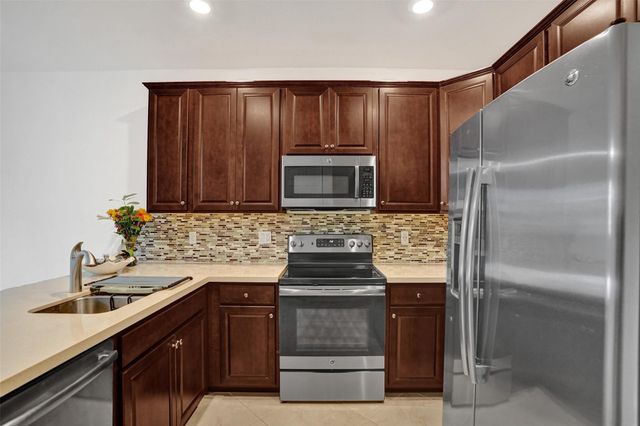 4019 Allerdale Place, Coconut Creek, FL 33073