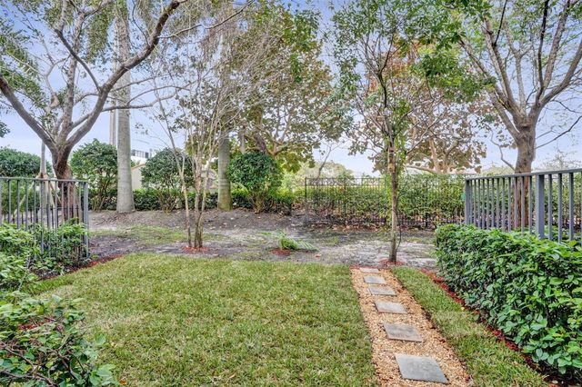 4019 Allerdale Place, Coconut Creek, FL 33073