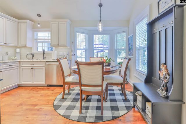 160 Whispering Glen Circle, West Columbia, SC 29170