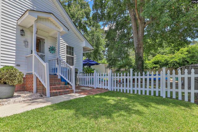 160 Whispering Glen Circle, West Columbia, SC 29170