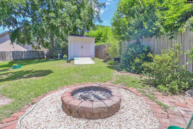 160 Whispering Glen Circle, West Columbia, SC 29170