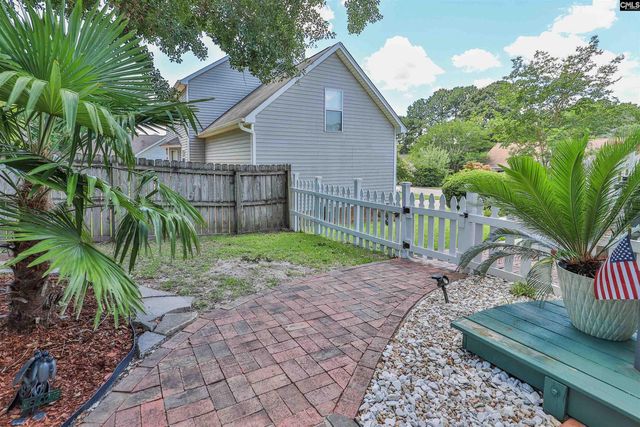 160 Whispering Glen Circle, West Columbia, SC 29170