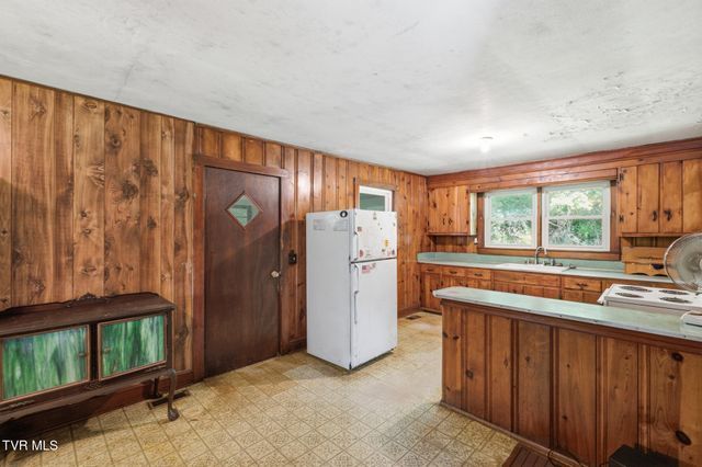 291 Emmett Way, Bristol, TN 37620