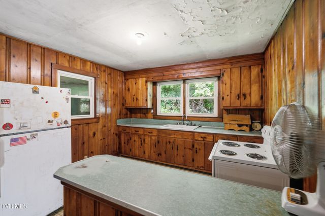 291 Emmett Way, Bristol, TN 37620