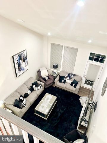 305 HIDDEN ACRES LN, Moorestown, NJ 08057