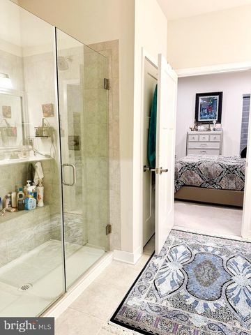 305 HIDDEN ACRES LN, Moorestown, NJ 08057