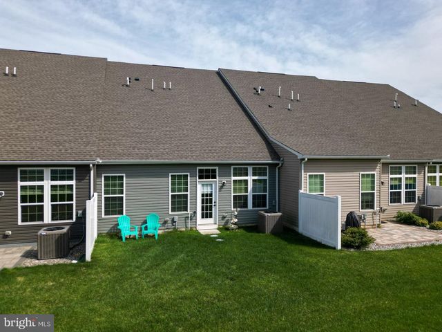 305 HIDDEN ACRES LN, Moorestown, NJ 08057