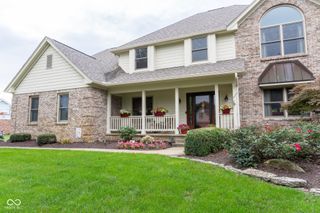 5407 W Granite Court, New Palestine, IN 46163