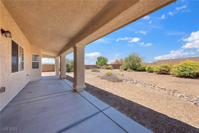 4680 East Lorenzo Way, Pahrump, NV 89061