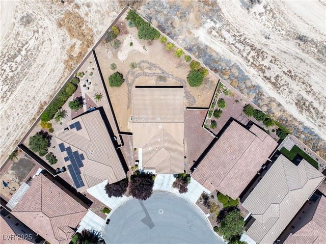 4680 East Lorenzo Way, Pahrump, NV 89061