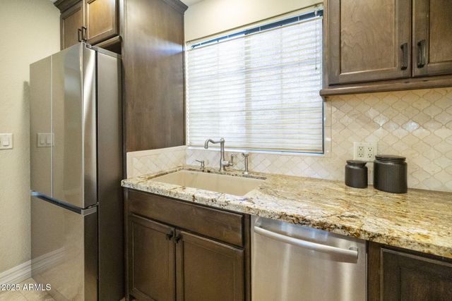 3055 E ROSE Lane, Phoenix, AZ 85016