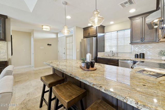 3055 E ROSE Lane, Phoenix, AZ 85016