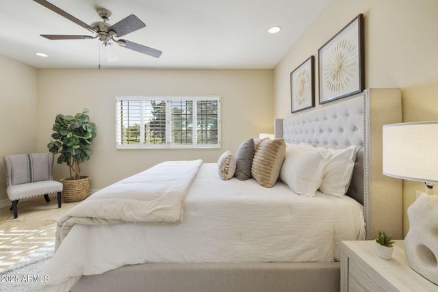 3055 E ROSE Lane, Phoenix, AZ 85016