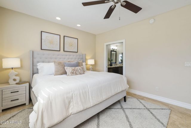 3055 E ROSE Lane, Phoenix, AZ 85016