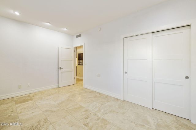 3055 E ROSE Lane, Phoenix, AZ 85016