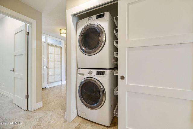 3055 E ROSE Lane, Phoenix, AZ 85016