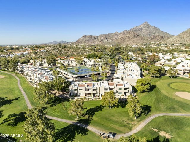 3055 E ROSE Lane, Phoenix, AZ 85016