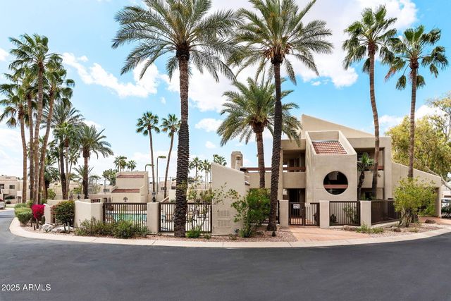 3055 E ROSE Lane, Phoenix, AZ 85016