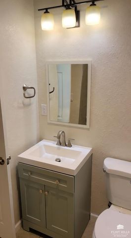 1502 W 16th Street, Junction City, KS 66441