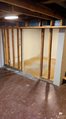 1502 W 16th Street, Junction City, KS 66441