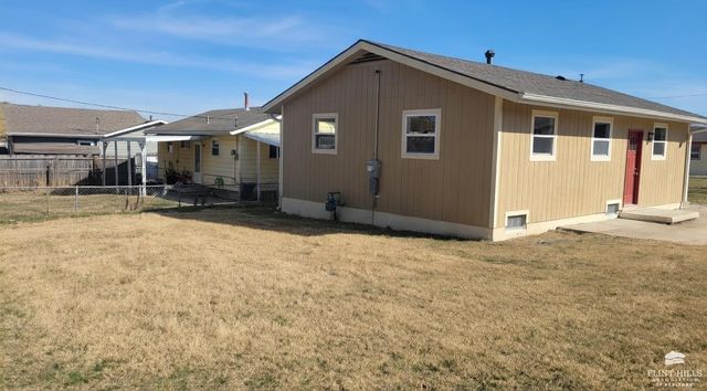 1502 W 16th Street, Junction City, KS 66441