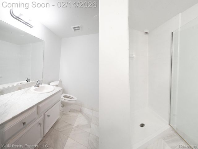 16400 N Park Drive 600, Southfield, MI 48075