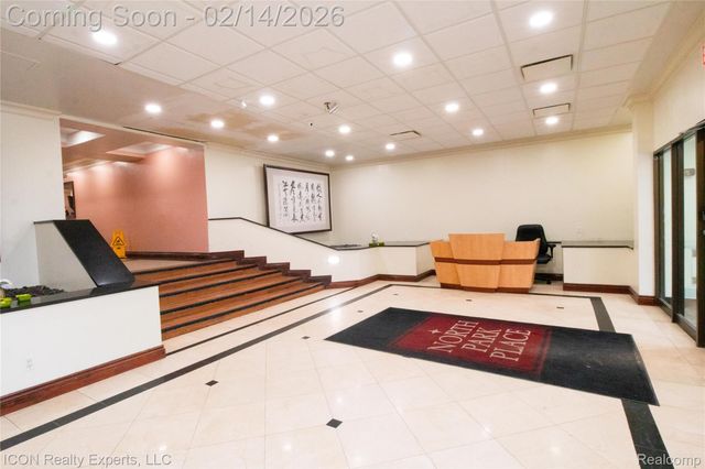 16400 N Park Drive 600, Southfield, MI 48075