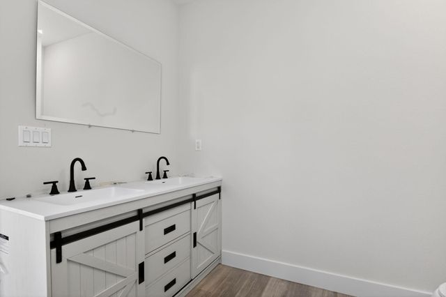 24407 Songbird Drive, Golden, MO 65658