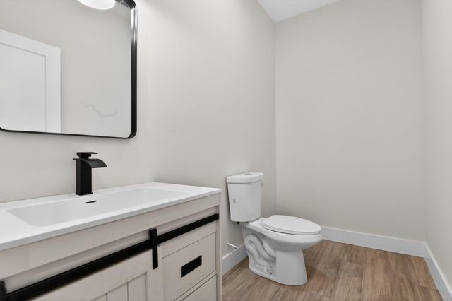 24407 Songbird Drive, Golden, MO 65658