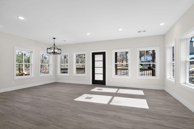 24407 Songbird Drive, Golden, MO 65658