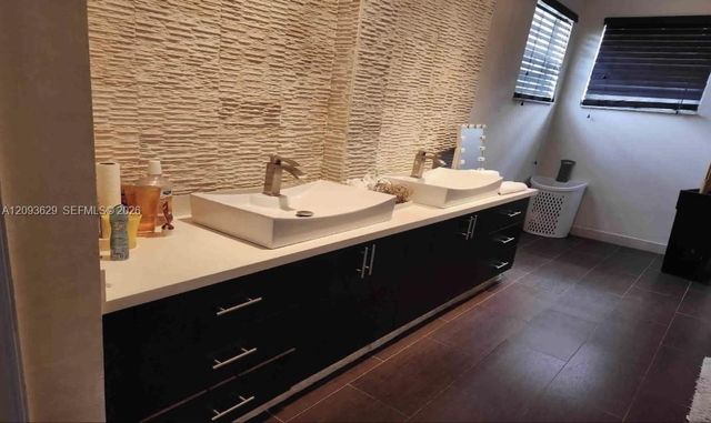16231 NW 84th Court, Miami Lakes, FL 33016