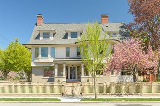 349 Wayland Avenue, Providence, RI 02906