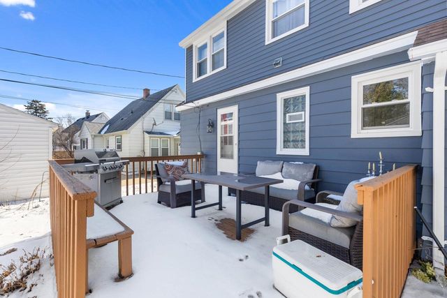 9006 W Dakota AVENUE, West Allis, WI 53227