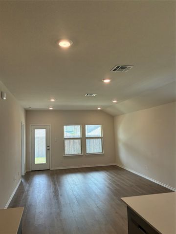 4624 Verdin Street, Crandall, TX 75114