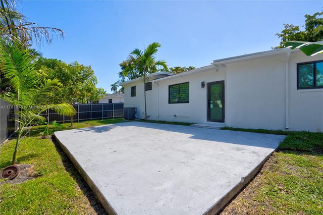 175 NE 120th St, North Miami, FL 33161