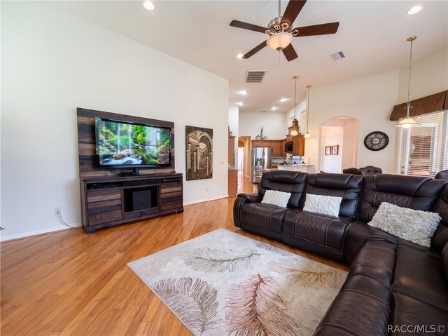 286 W Redsox Path, Hernando, FL 34442
