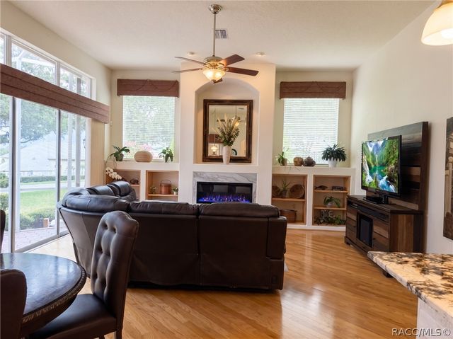286 W Redsox Path, Hernando, FL 34442